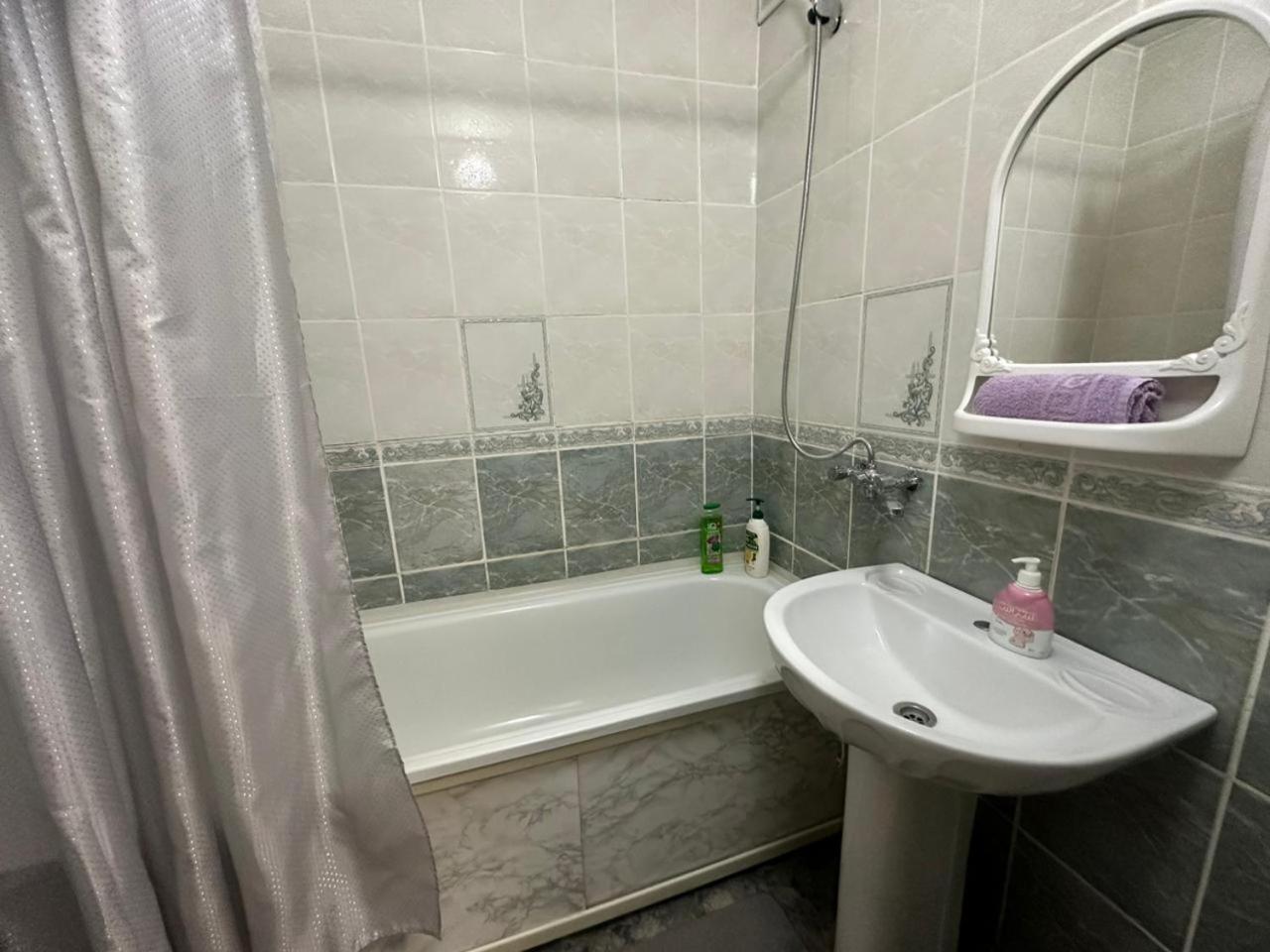 Lux Home На Берегу Ульбы Ustʼ-Kamenogorsk Dış mekan fotoğraf